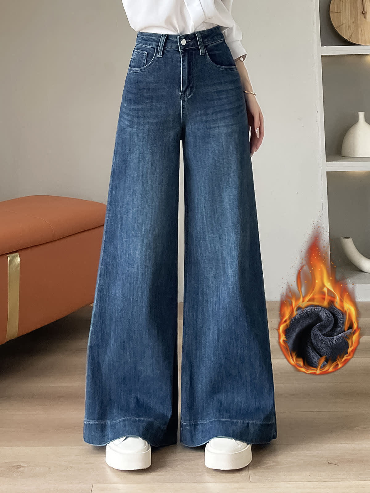 Jeans à jambes larges YEEYEEWang doublés polaire en bleu vintage, coupe Asian-fit, vignette de variante.