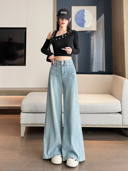 YEEYEEWang wide-leg jeans in light wash blue, Asian-fit cut, model wearing front view with casual top.