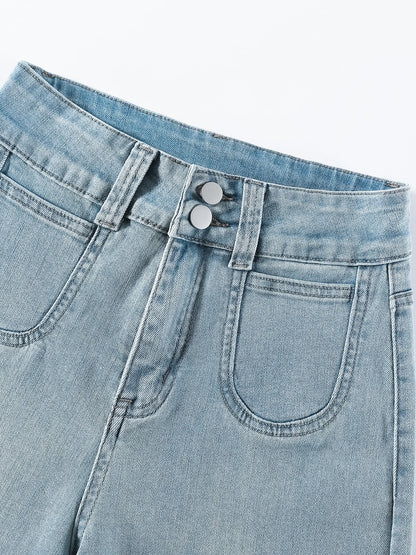 YEEYEEWang wide-leg jeans in light wash blue, Asian-fit cut, close-up of double button waist.