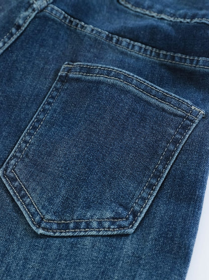 YEEYEEWang wide-leg jeans in fleece-lined vintage blue, Asian-fit cut, back pocket stitching detail.