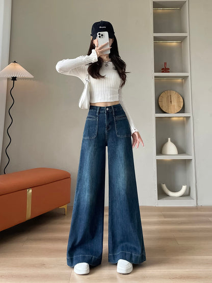 YEEYEEWang fleece-lined wide-leg jeans in vintage blue, Asian-fit cut, front lifestyle look.
