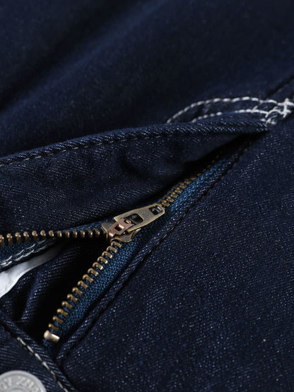 YEEYEEWang Wide-Leg jeans in Denim Blue, Asian-fit cut, close-up of antique bronze zipper on fly with contrast stitching.